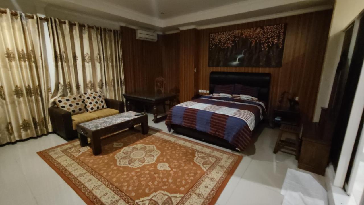 Mirabell Hotel & Convention Hall 말랑 외부 사진