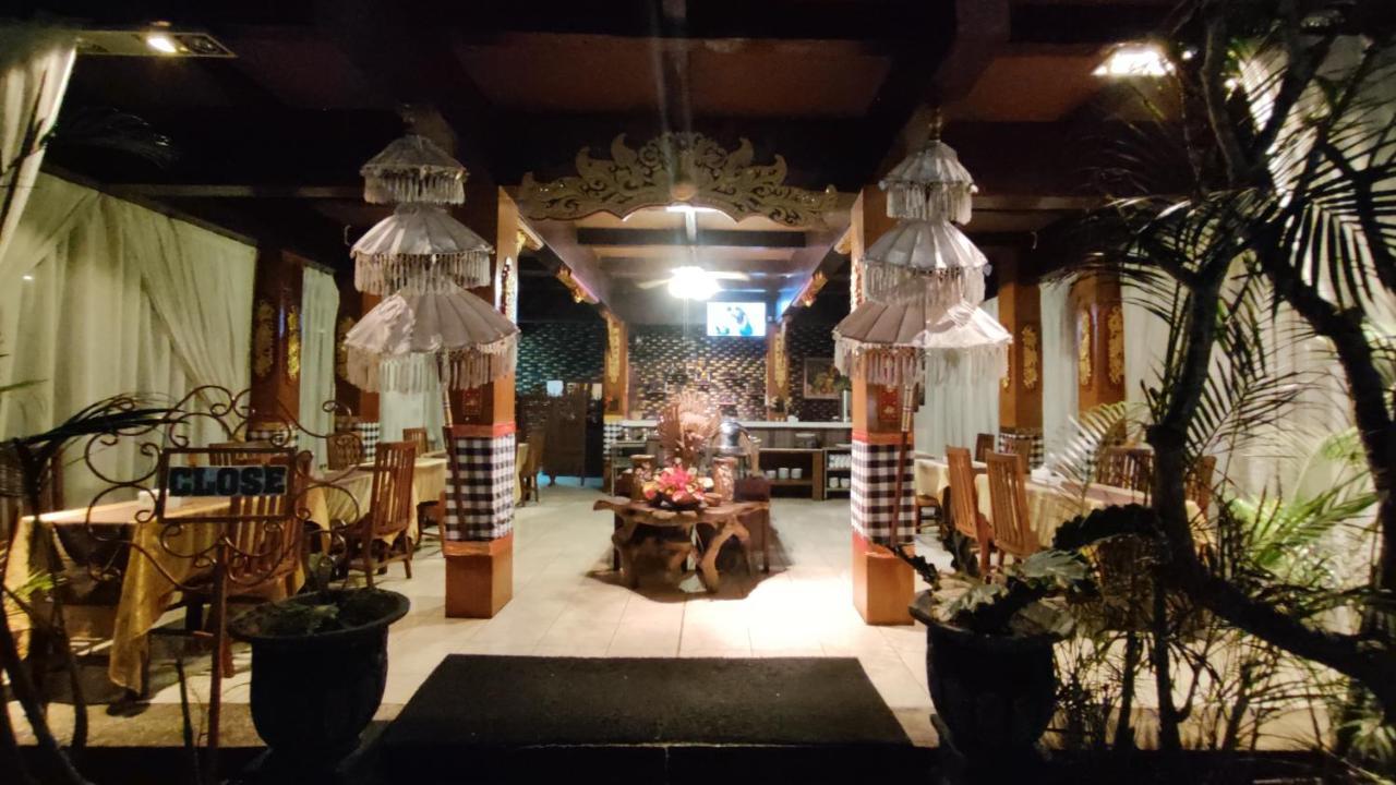 Mirabell Hotel & Convention Hall 말랑 외부 사진